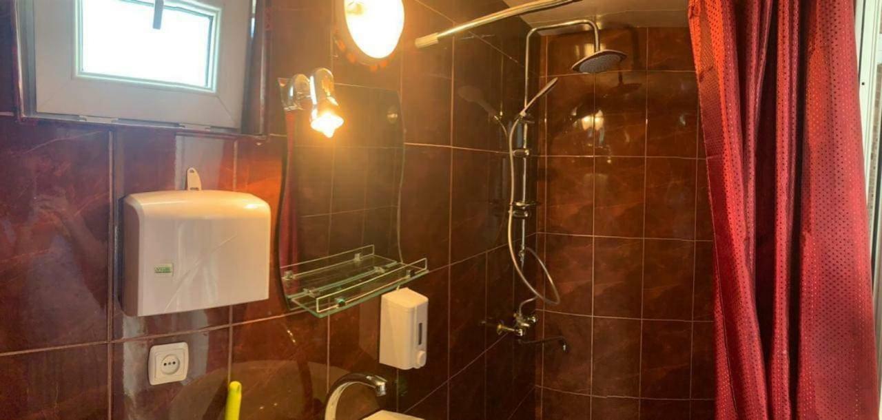 Tamila Guest House Kazbegi Esterno foto